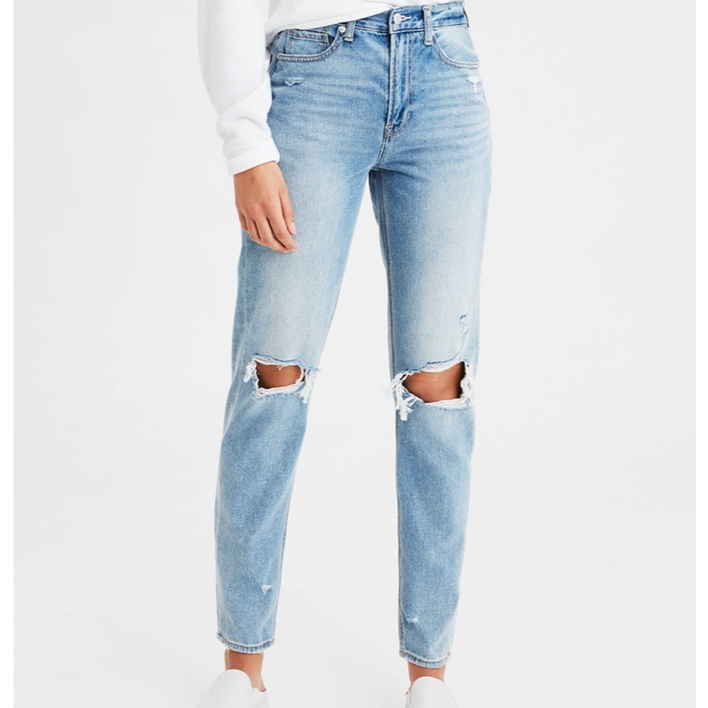 American Eagle mom jeans